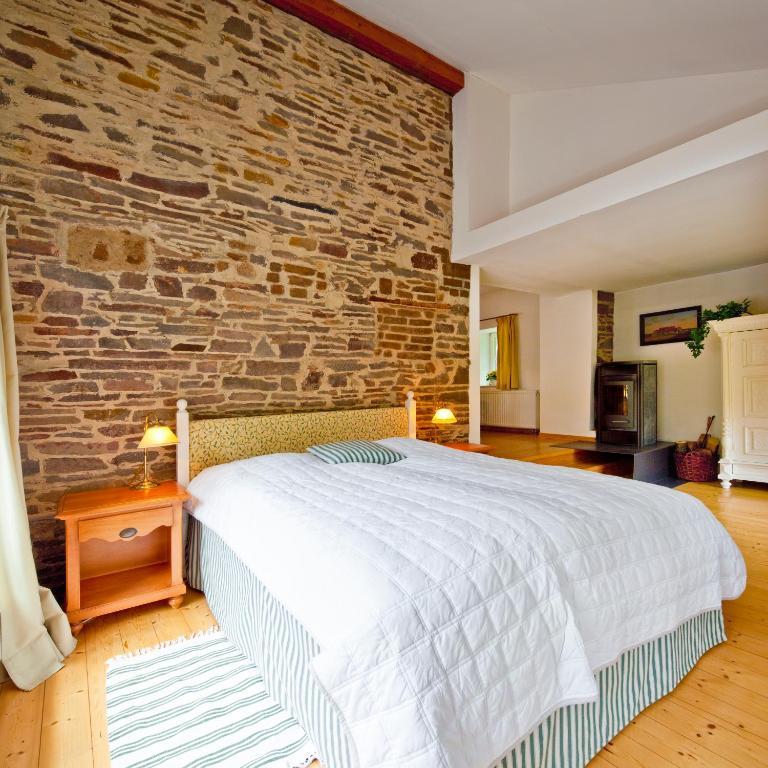 Romantik Hotel Landhaus Baerenmuehle Frankenau Room photo