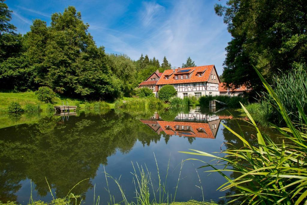 Romantik Hotel Landhaus Baerenmuehle Frankenau Exterior photo